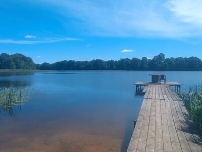 Дом на берегу озера