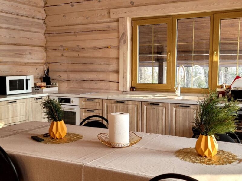 Уютный дом в живописном месте