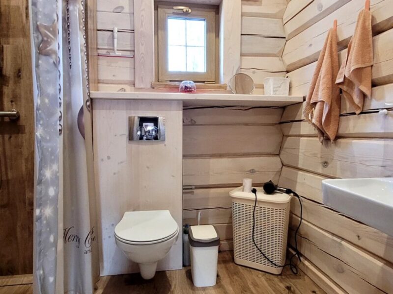 Уютный дом в живописном месте