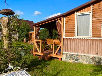 Домик около озера Струсто