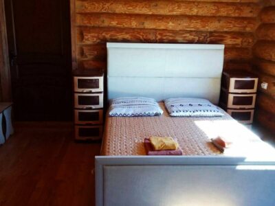 Агроусадьба на берегу озера для большой компании