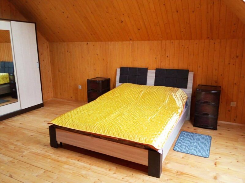 Агроусадьба на берегу озера для большой компании