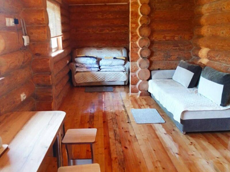 Агроусадьба на берегу озера для большой компании