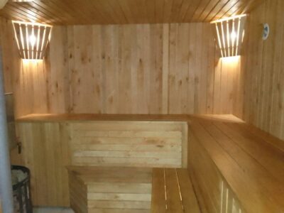 Агроусадьба на берегу озера для большой компании