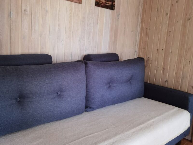 Домик на берегу реки Нарочанка